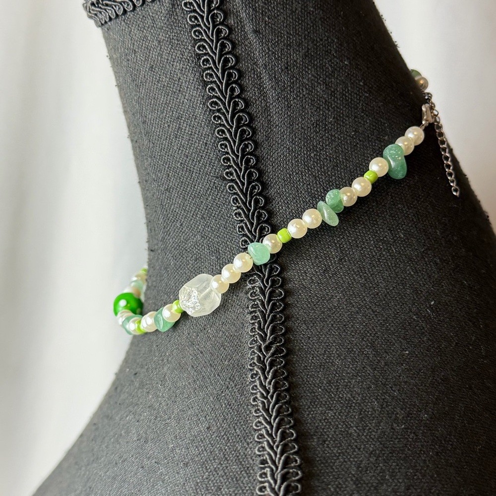 Green Beaded Faux Pearl and Mushroom Charm Choker Necklace - Women Jewelry - Picture 2 of 4